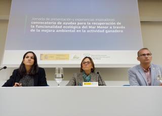 Foto de la inaguración de la jornada informativa de las ayudas de ganadería en la UNED-Cartagena
