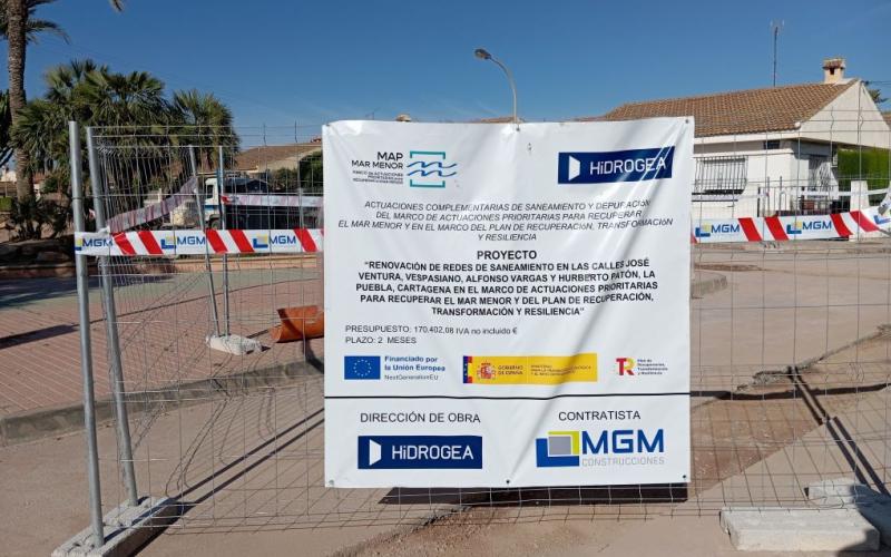 Cartel de obra de saneamiento en Cartagena